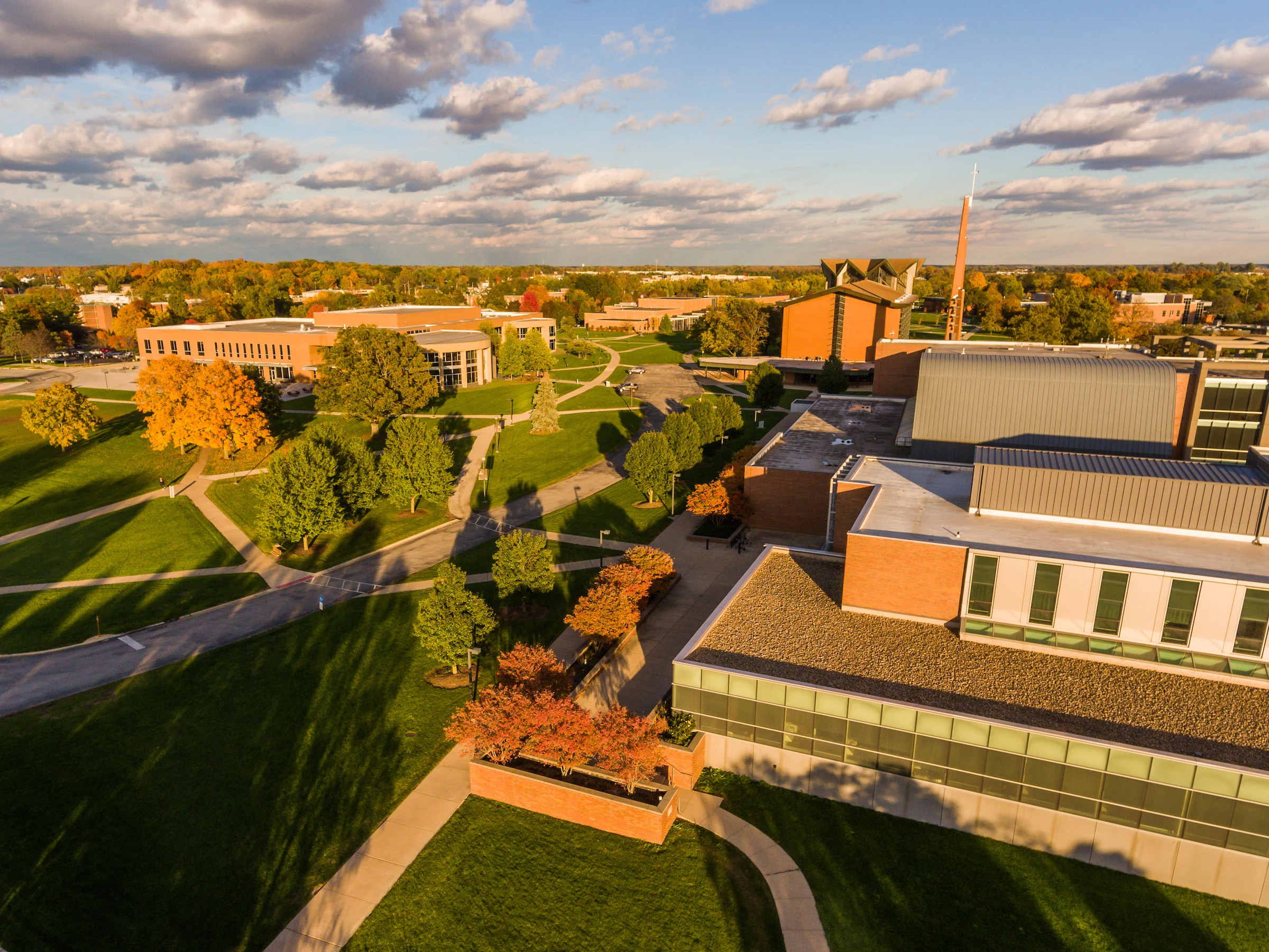 Image for news story: ALL THE WAYS TO VISIT VALPO