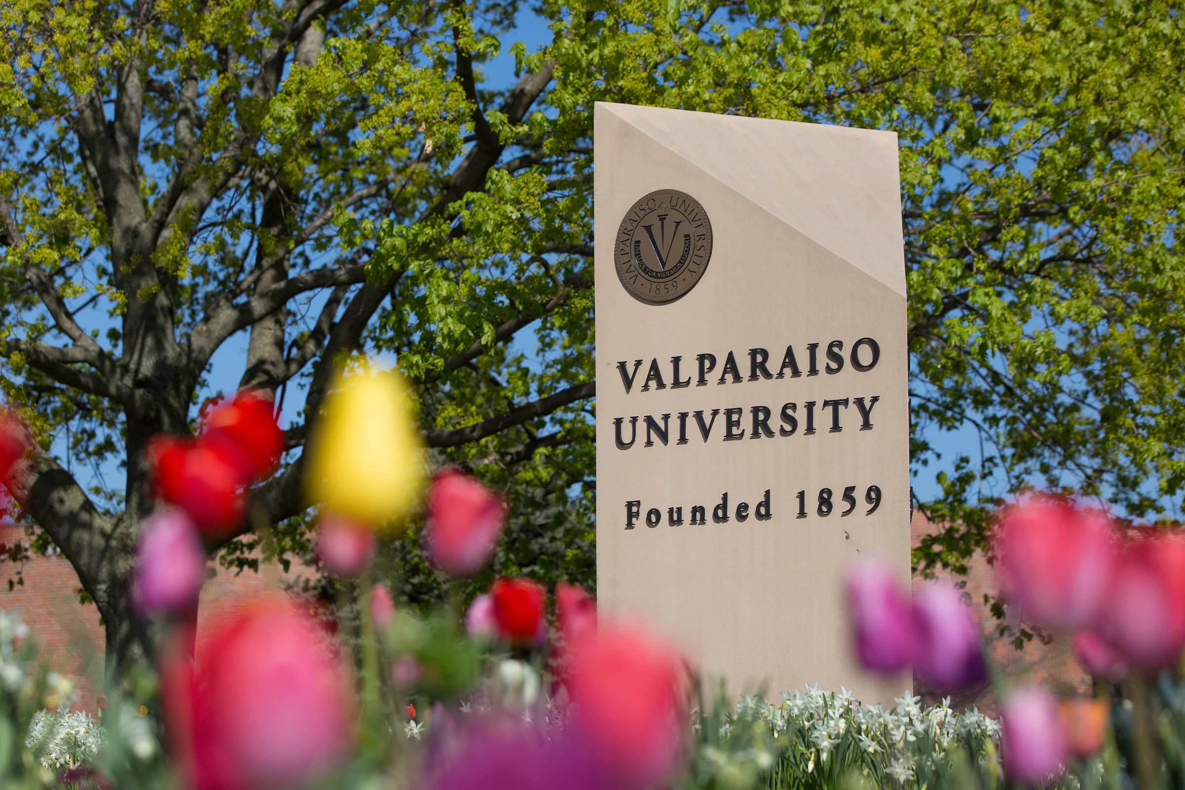 Image for news story: Valparaiso University and Ivy Tech Community College Introduce Seamless Dual-Admission