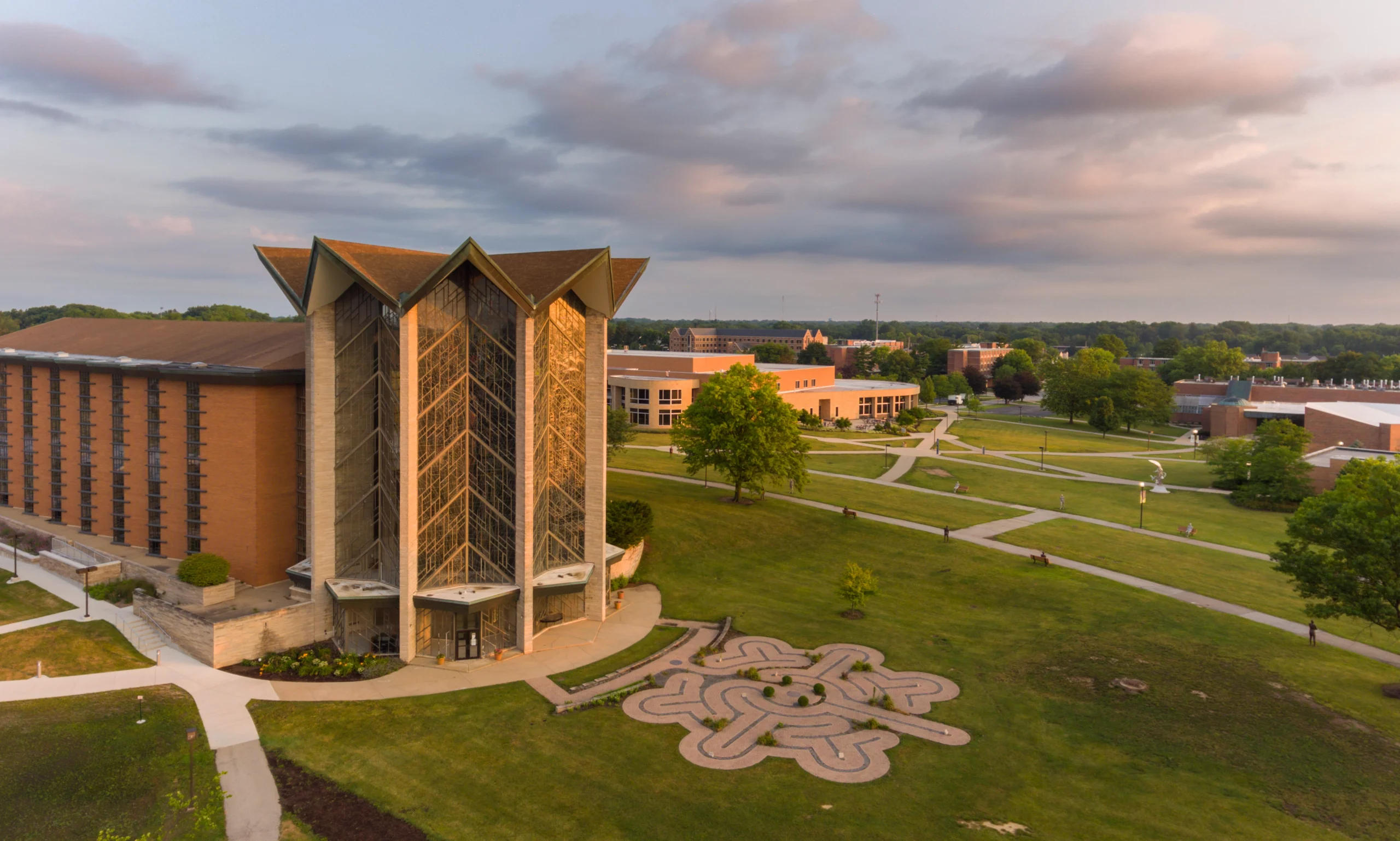 Image for news story: Illuminating the Path: Valparaiso University’s Resurrection Labyrinth and the Spirit of Valpo Day