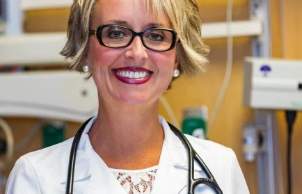 Image for news story: A Balanced Life Leading to Bright Outcomes for Nadia Paul ’25 DNP, MSN, ACNP-BC, FHM