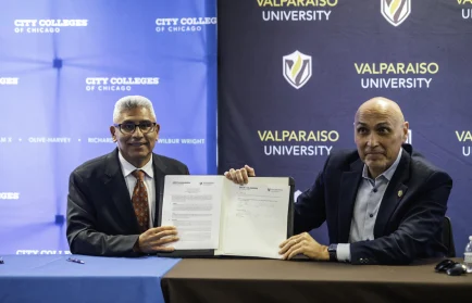 Image for news story: City Colleges of Chicago and Valparaiso University Announce a guaranteed Admission Agreement