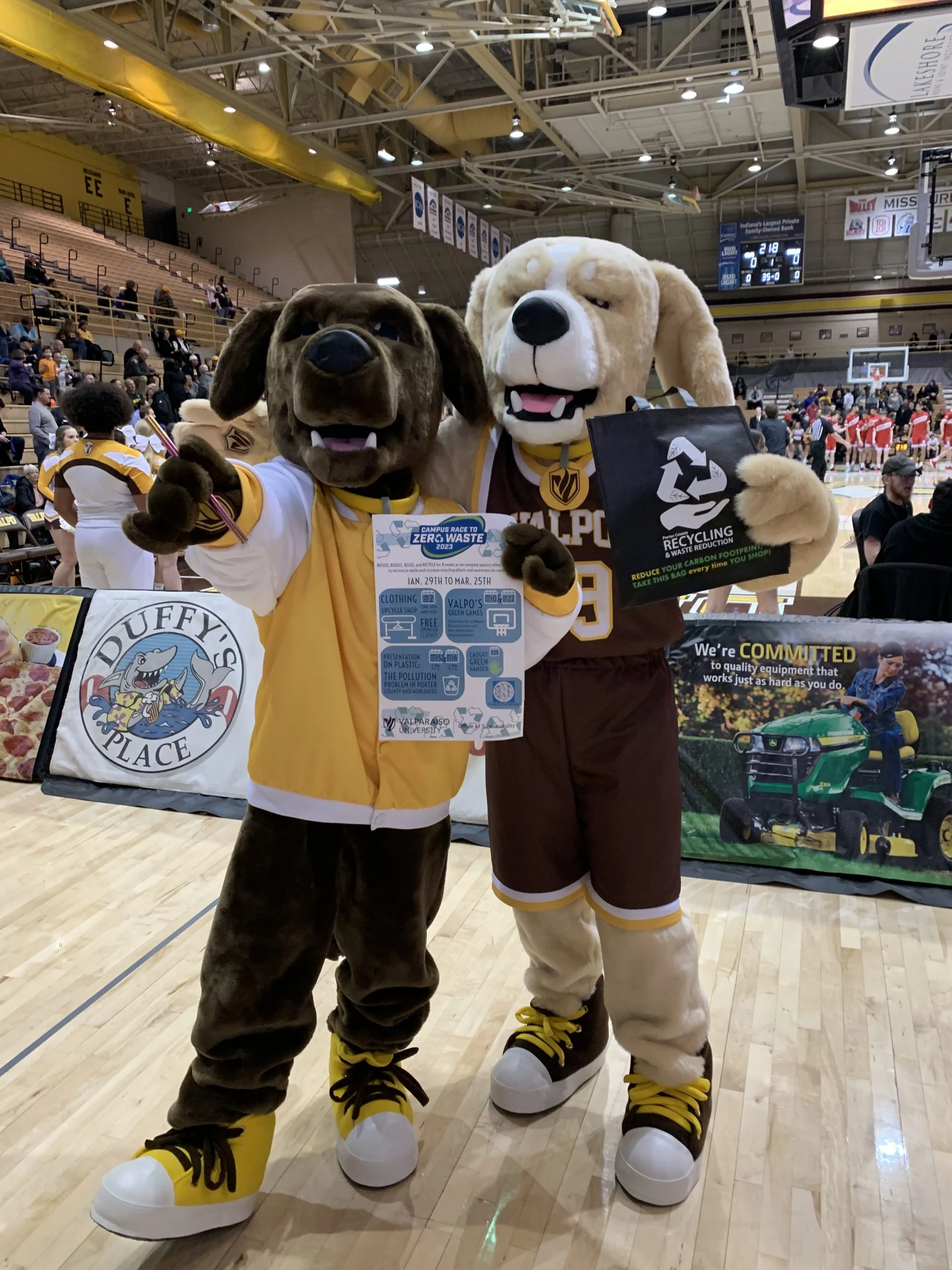 Image for news story: Valparaiso University Joins Local Organizations for Plastic Free July